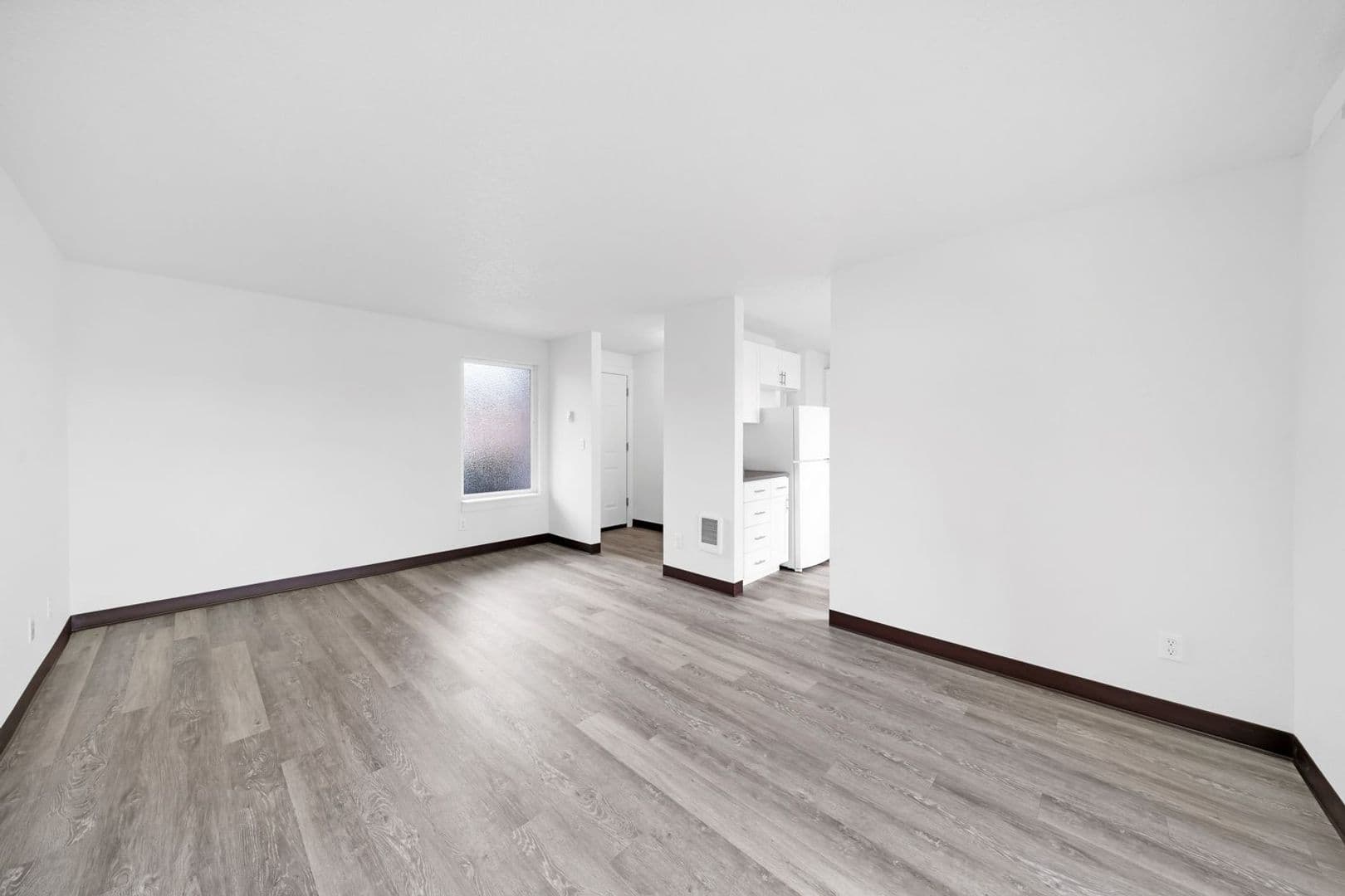 Milwaukie Apartment: 13455 SE Oatfield RD