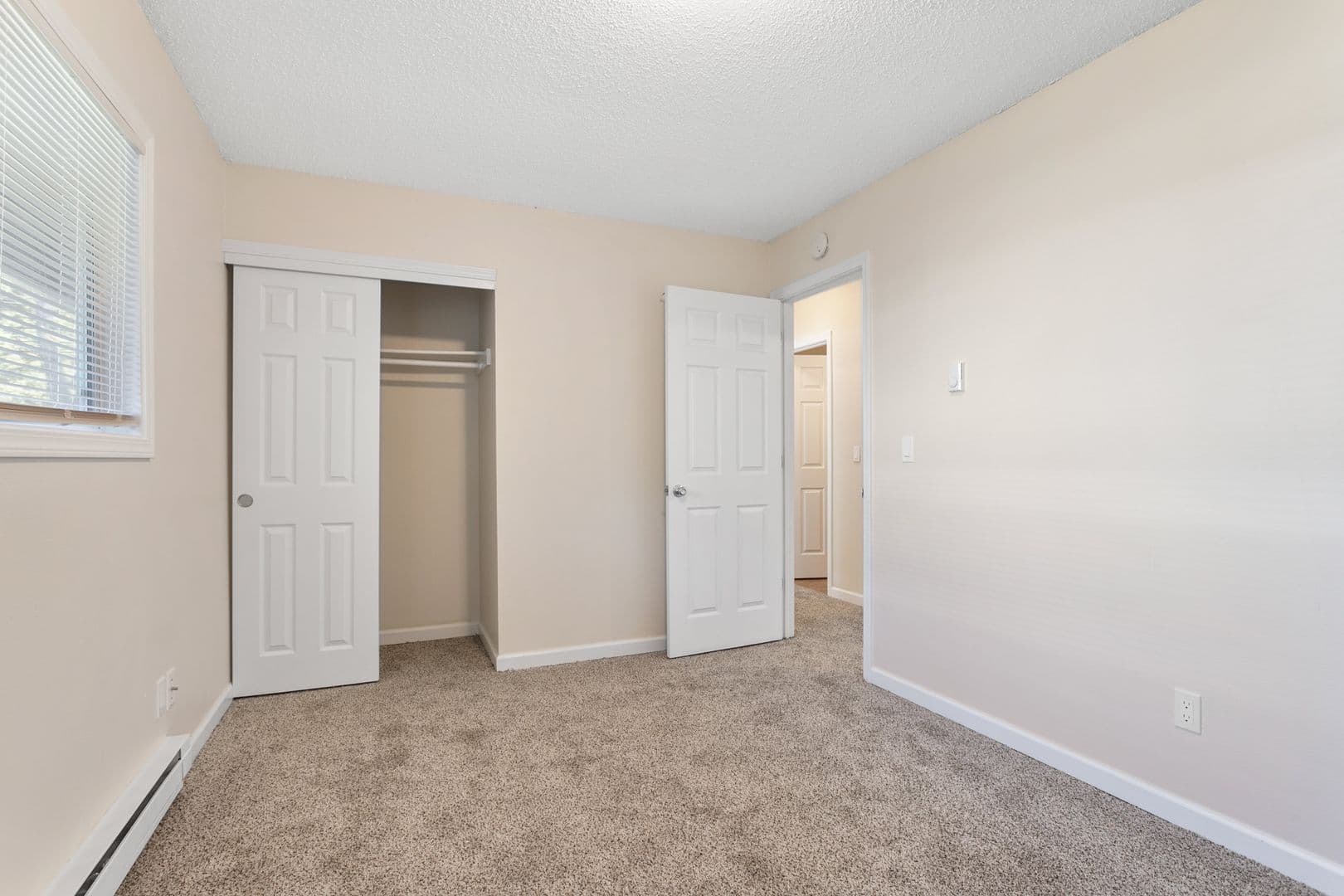 Portland Apartment: 16520 NE Glisan St