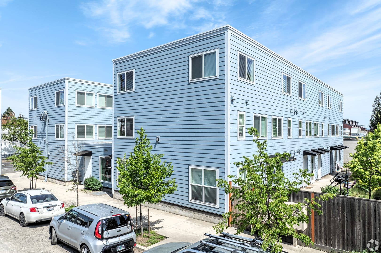 Portland Apartment: 6006 SE 53rd Ave