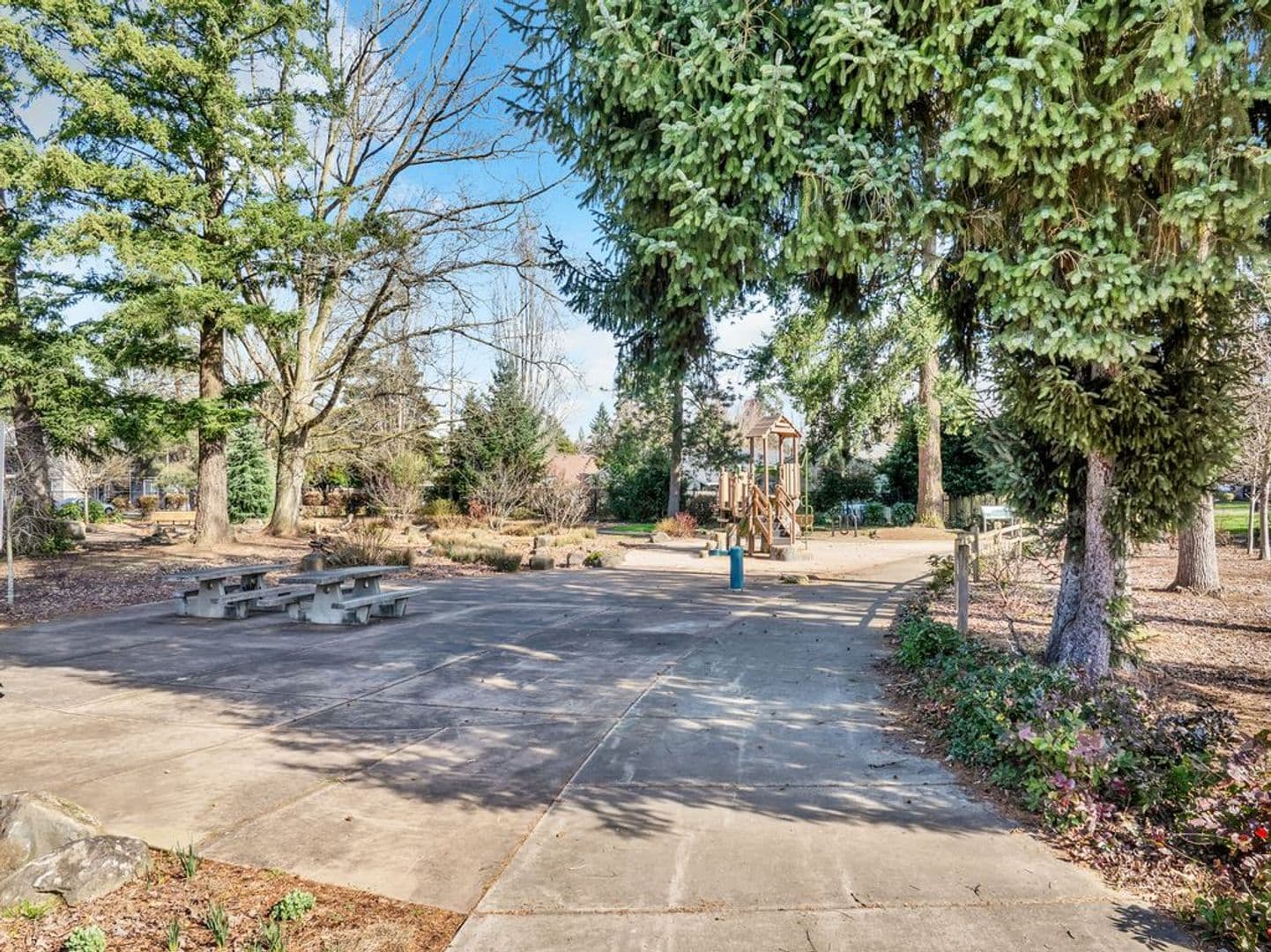Wilsonville Apartment: 10305 SW Wilsonville Rd.