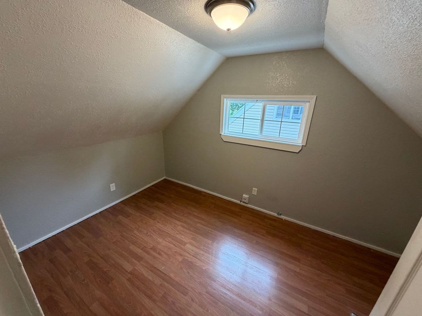 Toledo House: 5122 Ancil Rd.