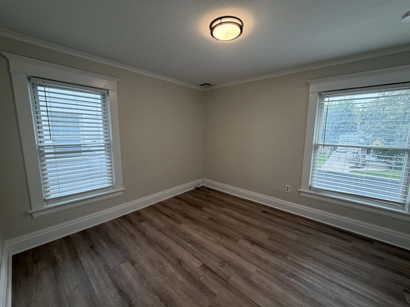 Toledo Apartment: 4417 Eastway St.