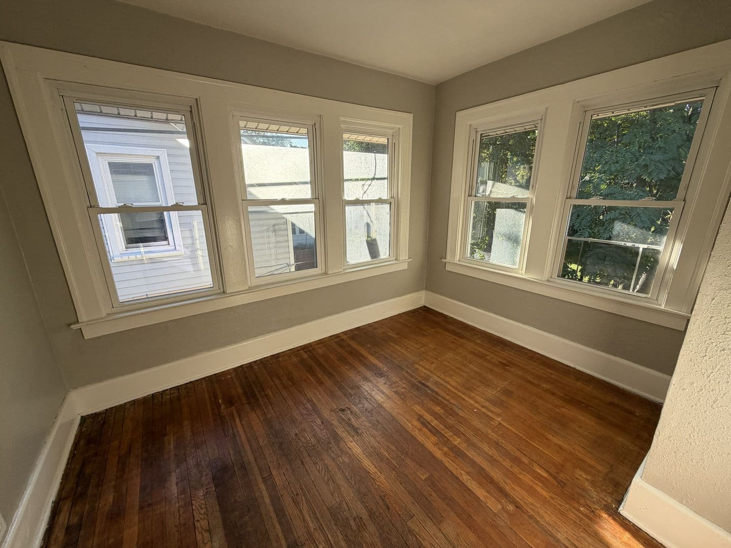 Toledo House: 1351 Berdan Ave