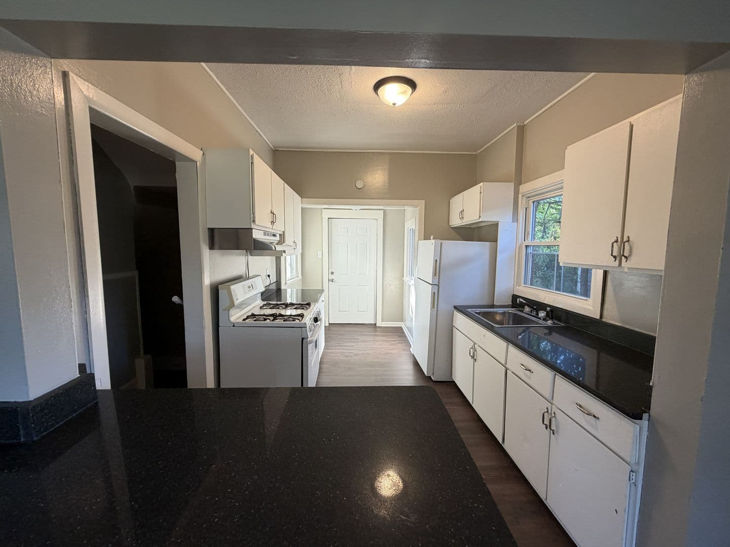 Toledo House: 1351 Berdan Ave