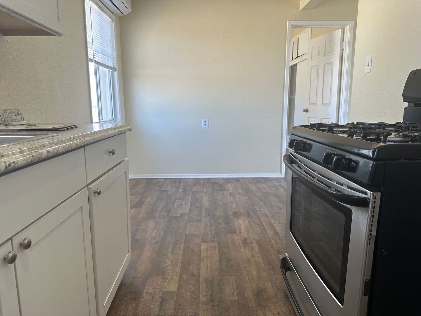 Rosamond Apartment: 2841 B Street