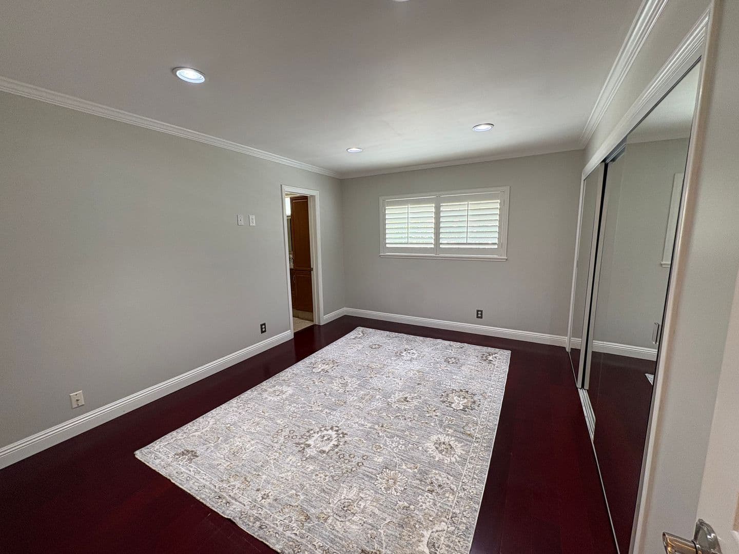 Granada Hills House: 12130 Rahn Ave
