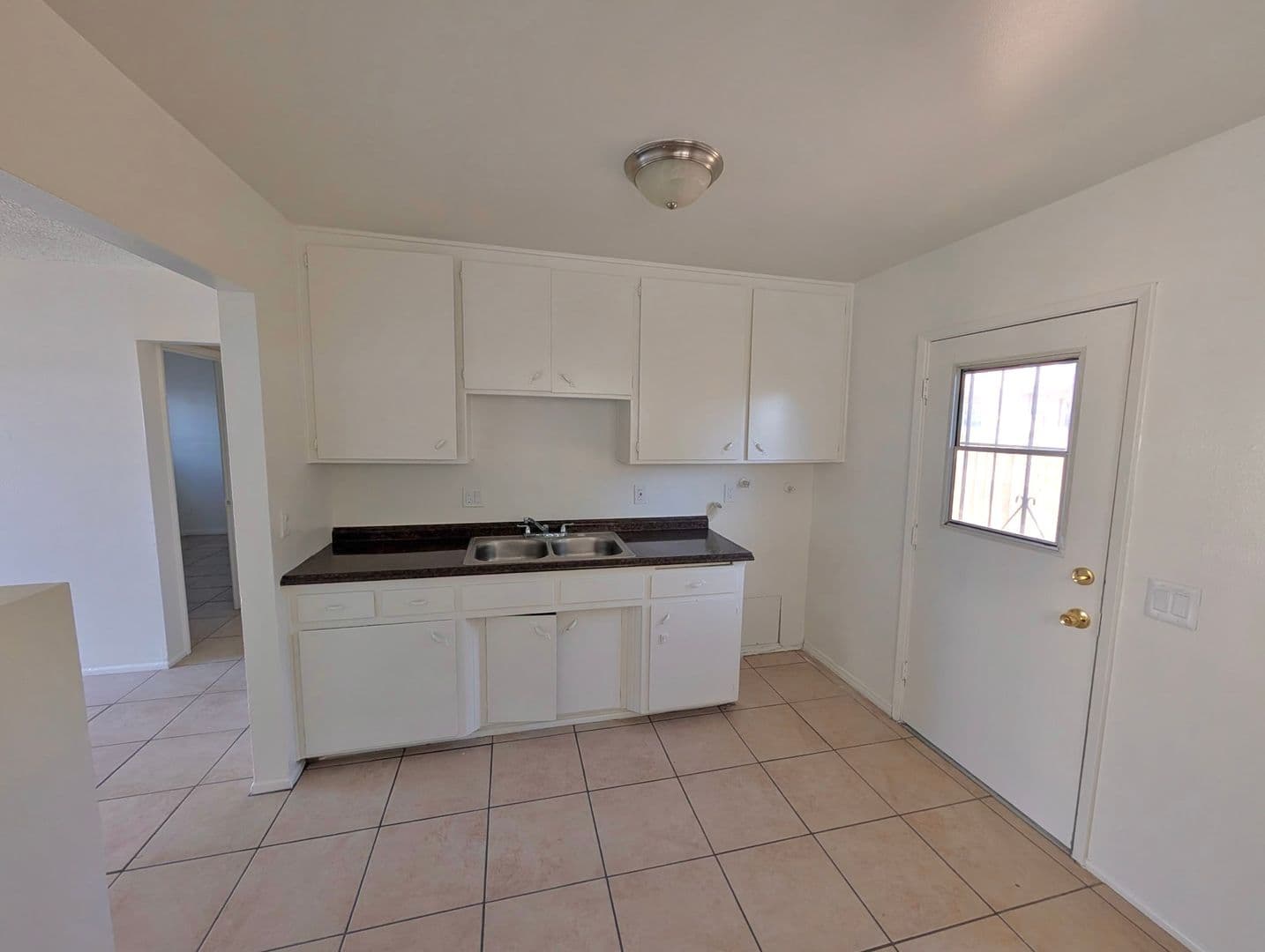 Moreno Valley Apartment: 24885 - 24919 Eucalyptus Ave