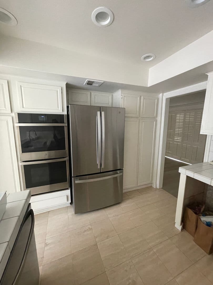 Corona Del Mar Condo: 19 Crest Circle  #19