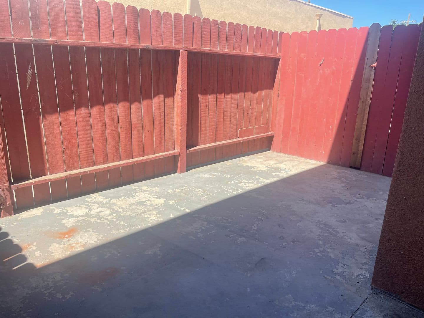 Bakersfield Apartment: 3600 N. Chester Ave.