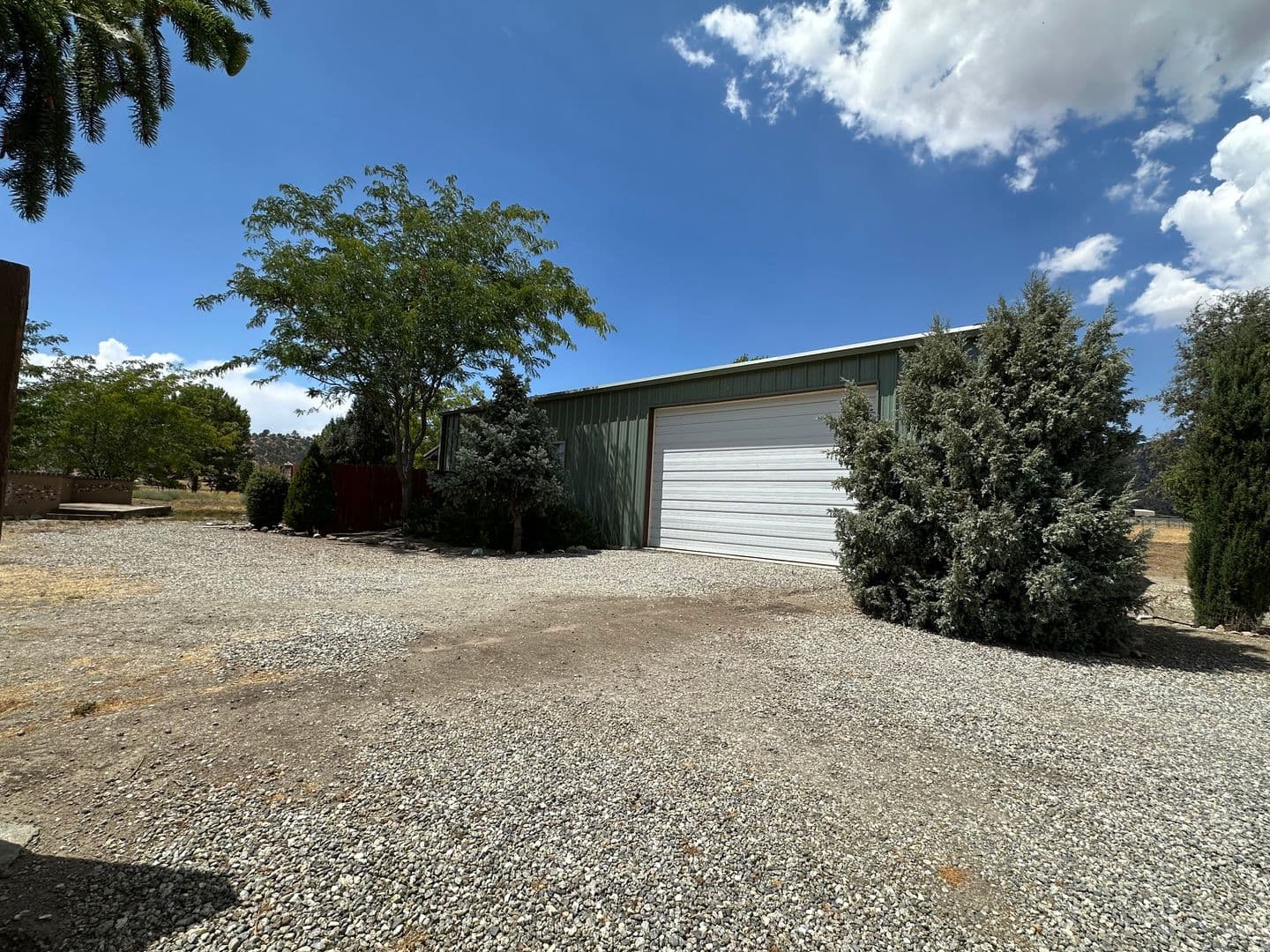 Tehachapi House: 20203 Pegasus St.