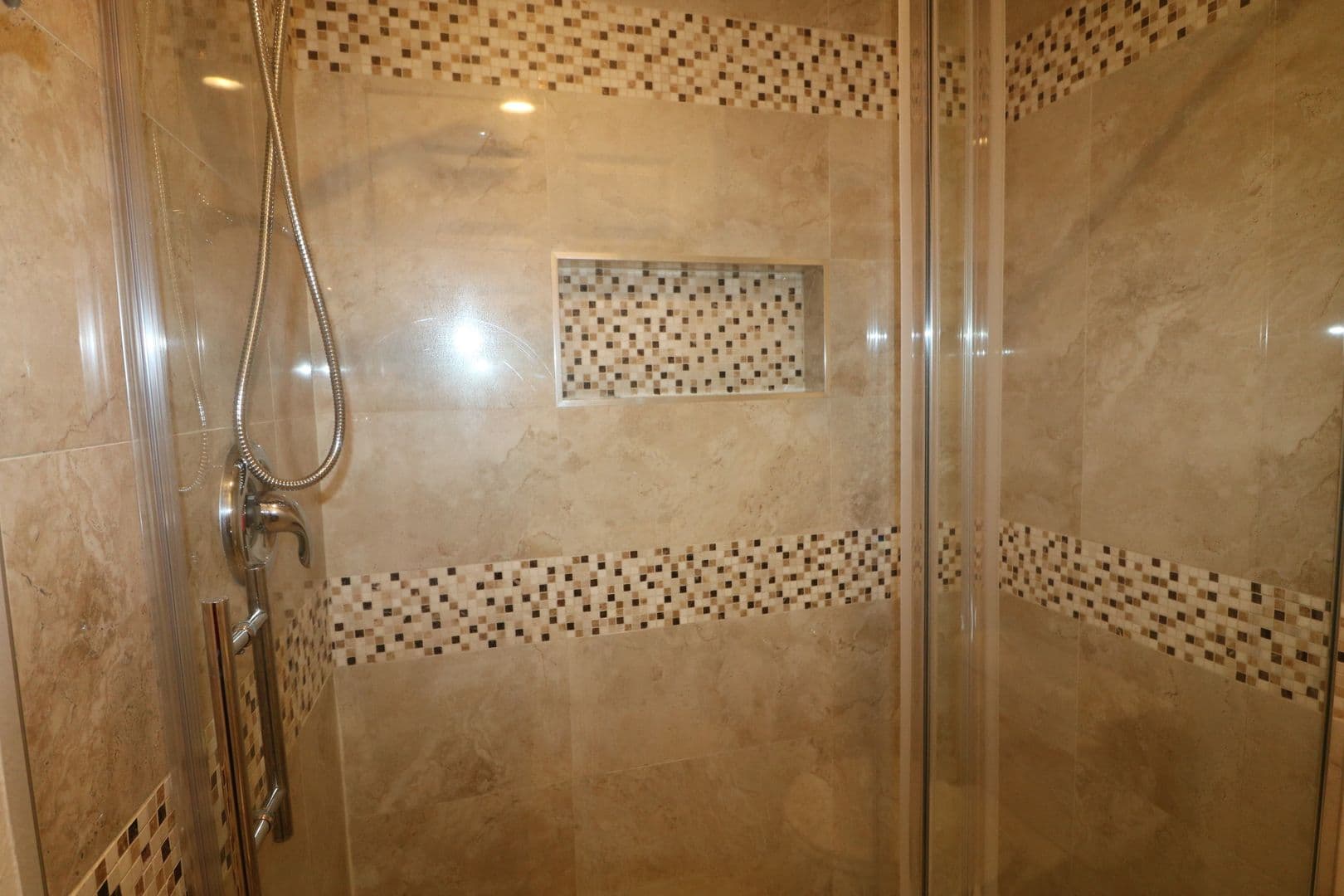 Woodland Hills Condo: 21450 Burbank Blvd. #120