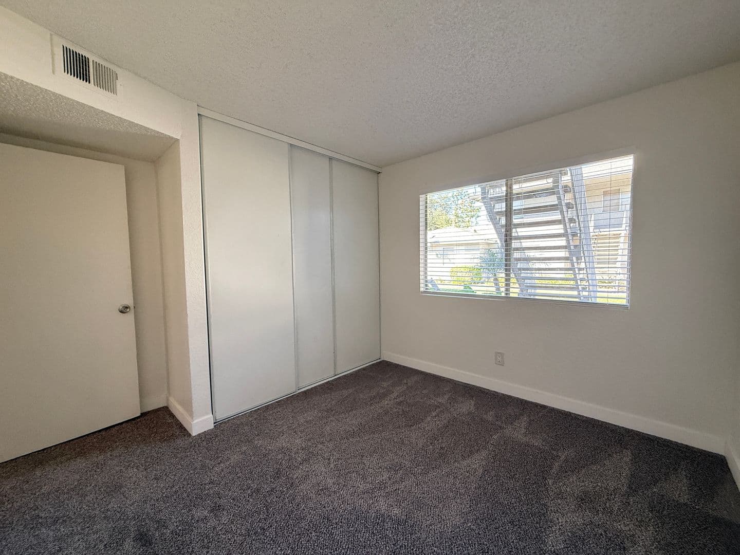 Redlands Apartment: 1202 Post St.