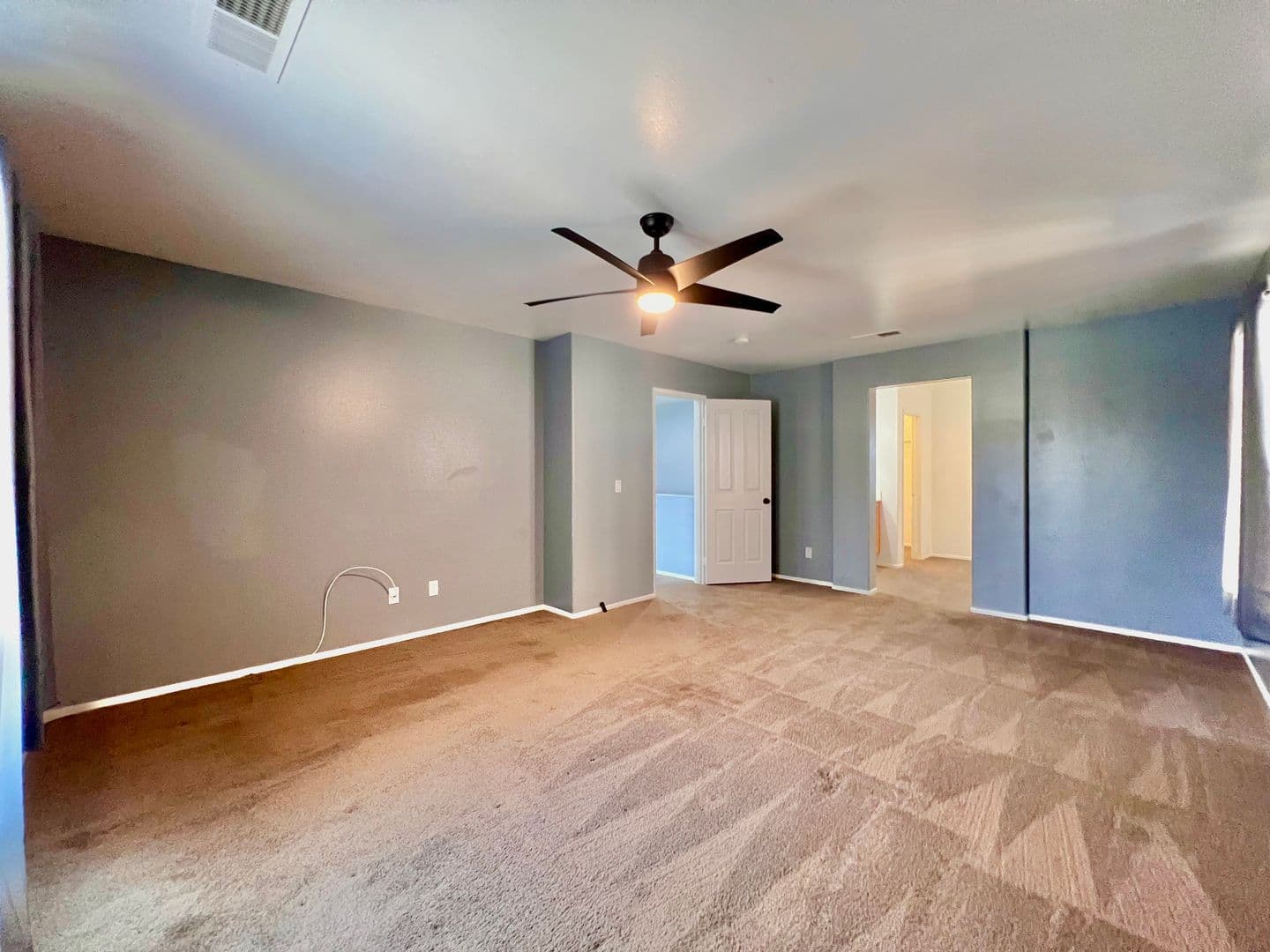 Perris House: 567 Botan St.