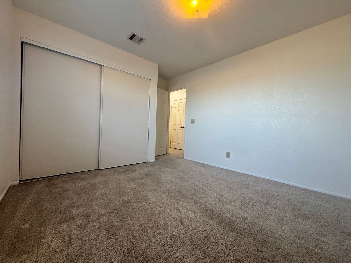 California City Apartment: 9848 Sally Ave.