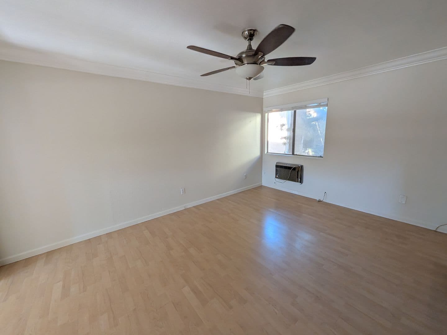 San Diego Townhome: 7930 Mission Center Court