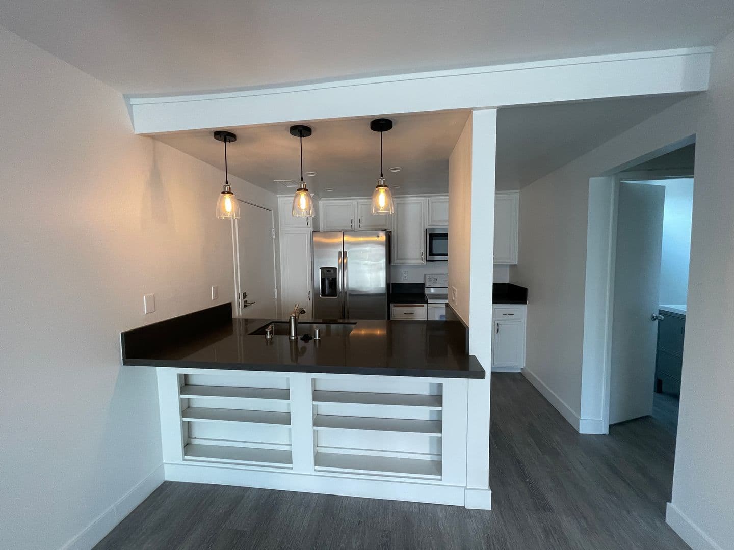 Tustin House: 16884 Donwest