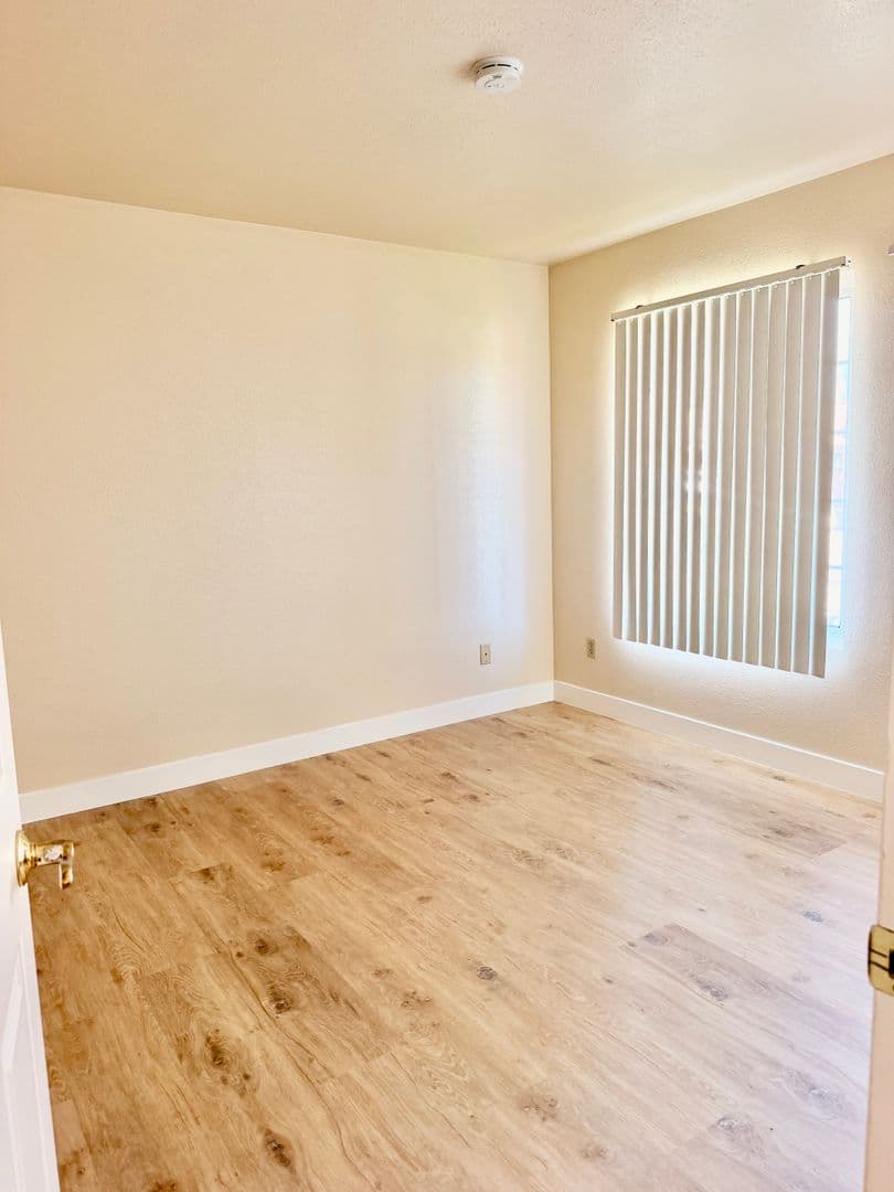 Newbury Park House: 228 Eagle View Place