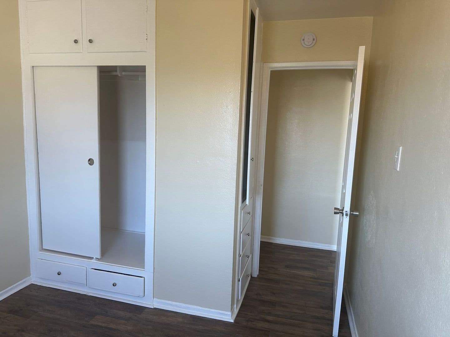 Rosamond Apartment: 2841 B Street