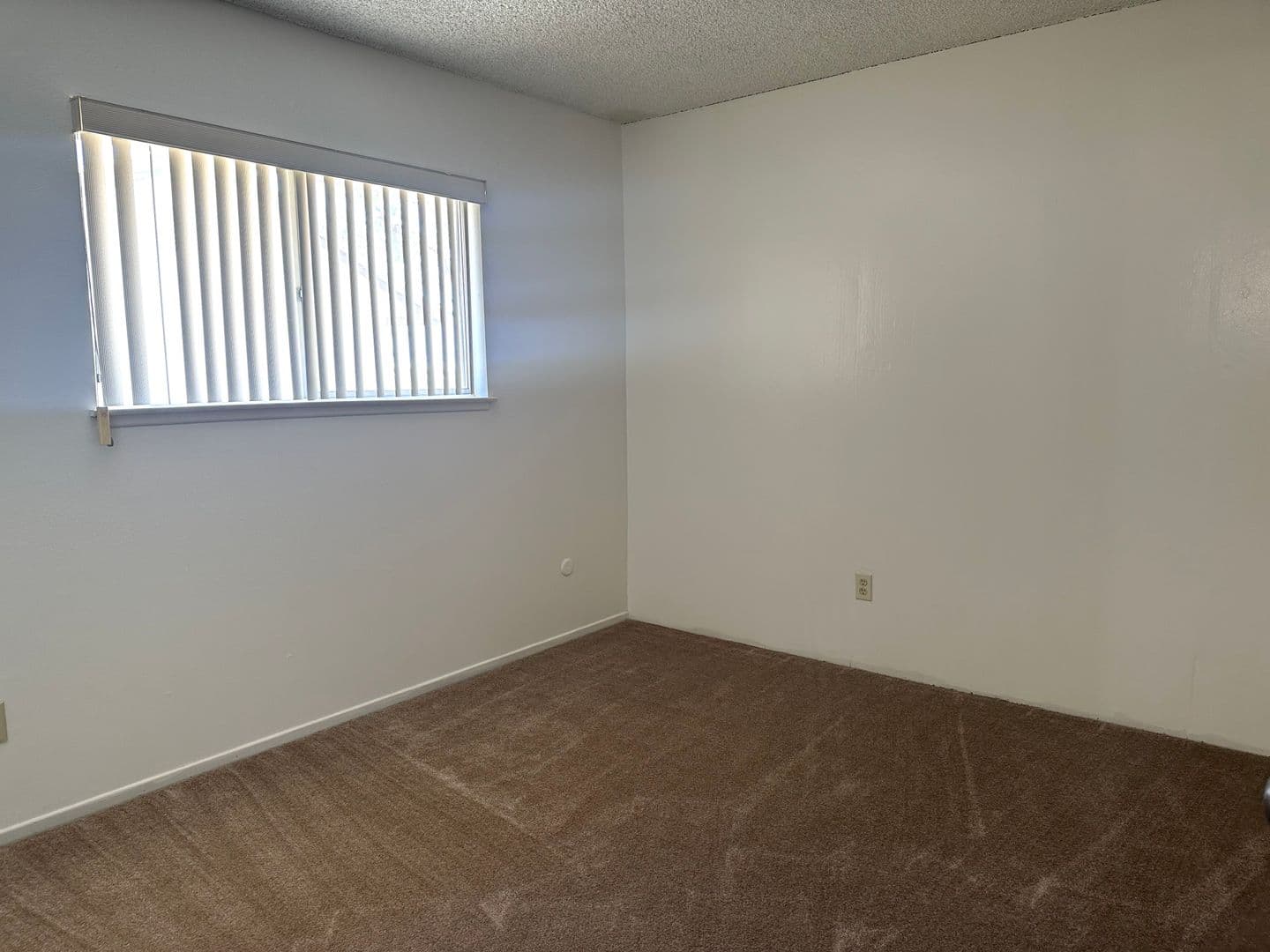 Bakersfield House: 3333 El Encanto Court