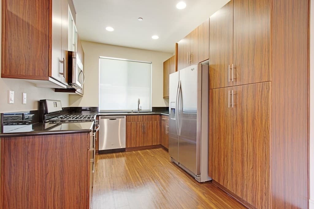 Thousand Oaks Apartment: 94- #4 N. Oakview Drive