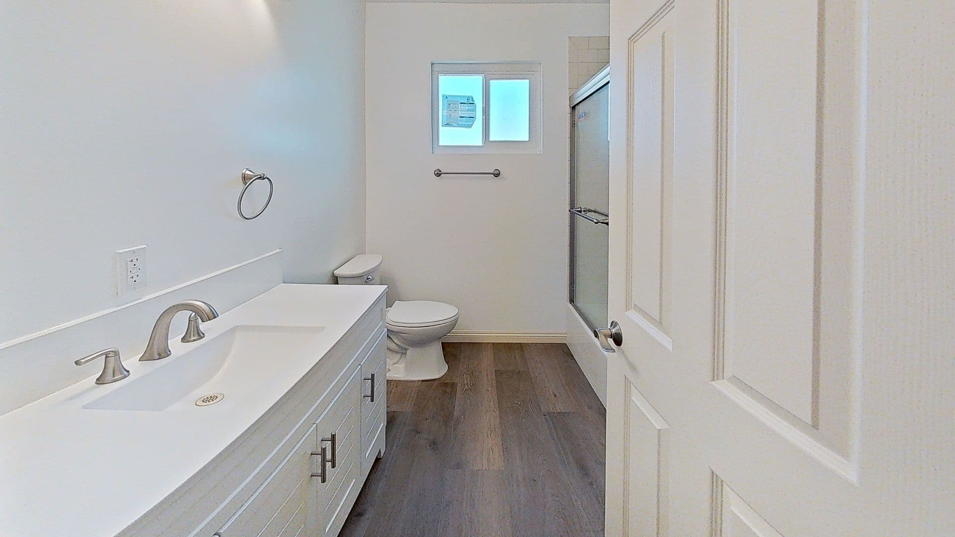 Santa Monica Condo: 2325 Kansas Ave #8