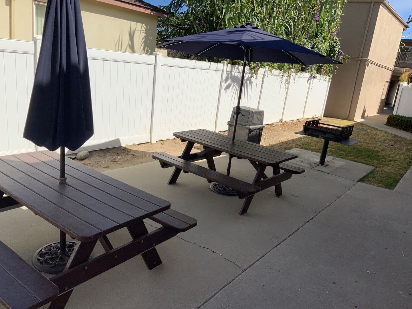 Port Hueneme Apartment: 240 N. 2nd St.