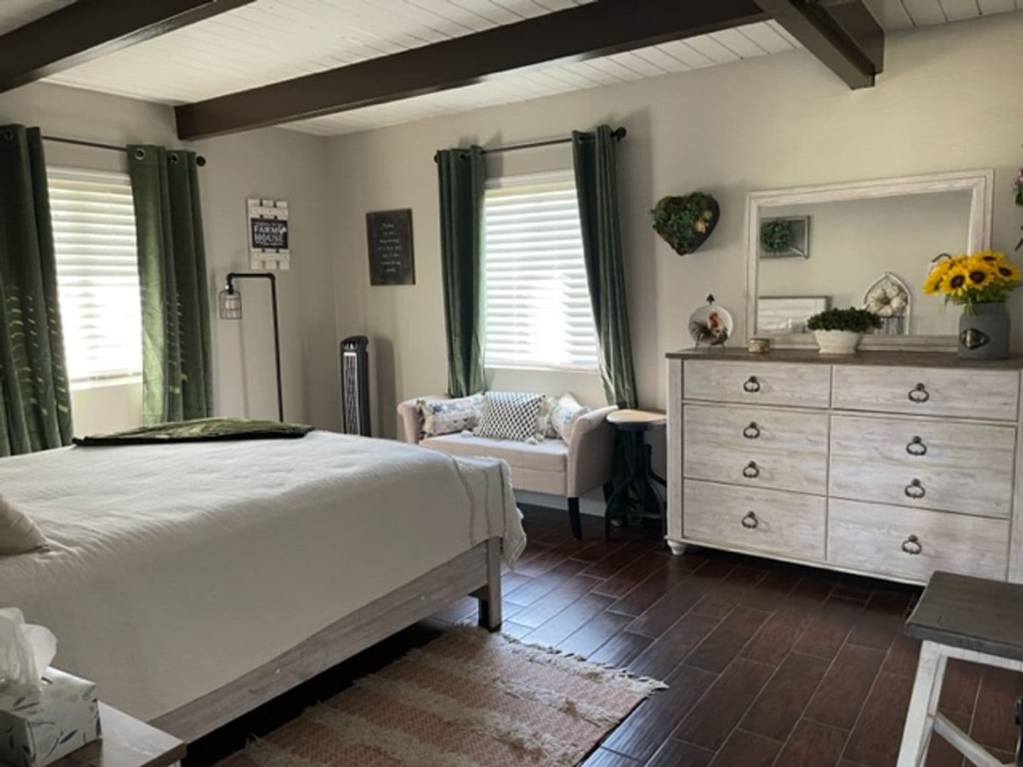 Tehachapi House: 24441 Oak Tree Court