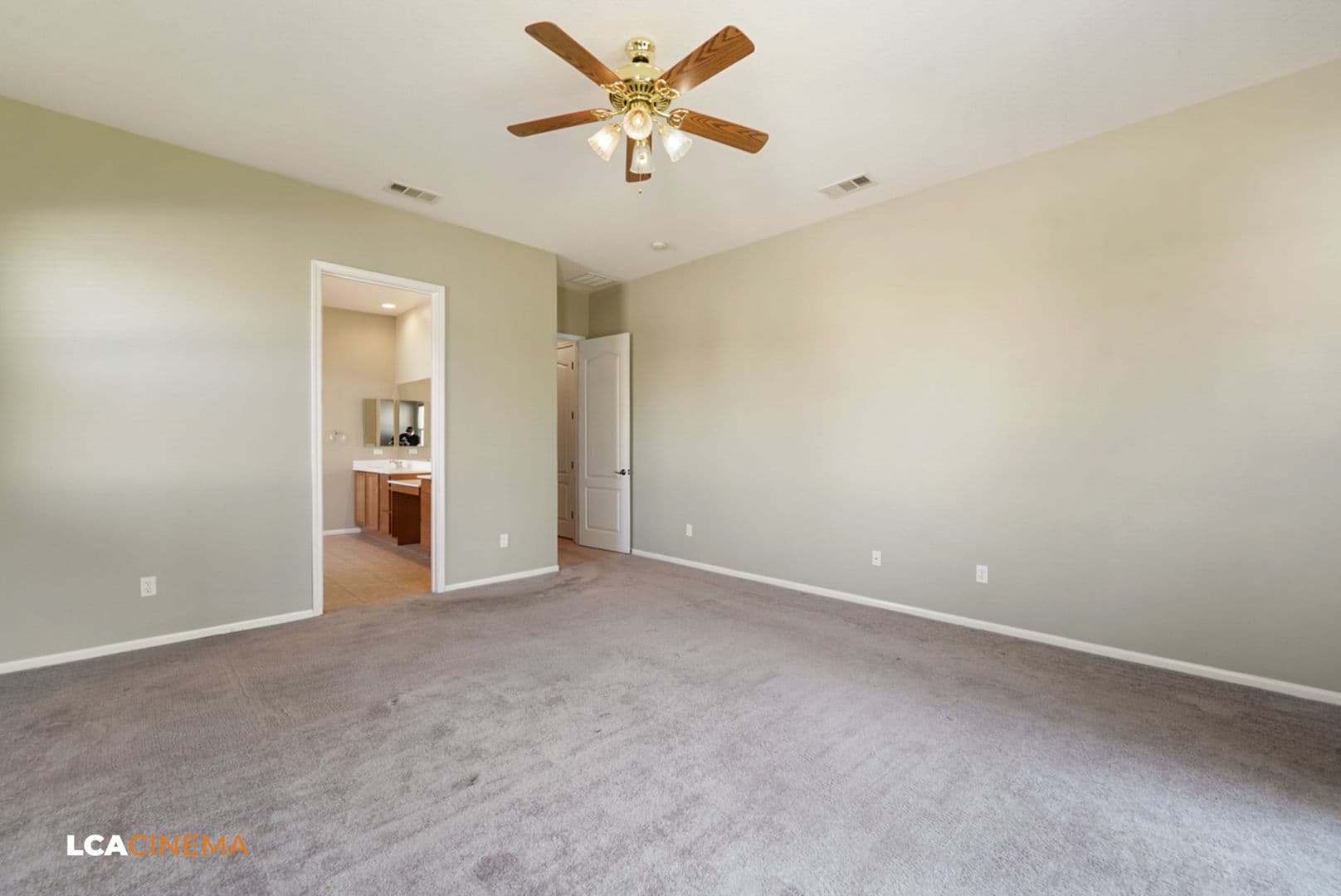 Bakersfield House: 5816 Calico Cove Court