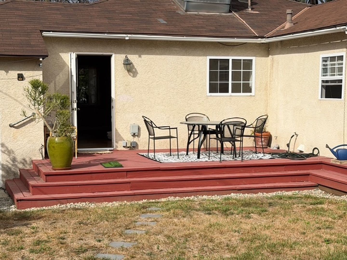 Encino House: 17332 Burma St.
