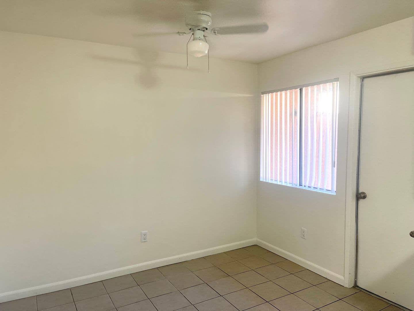 Bakersfield Apartment: 3600 N. Chester Ave.