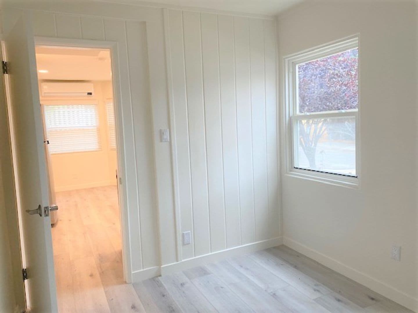 Los Angeles Apartment: 5013-5019 Genevieve Ave - 5021