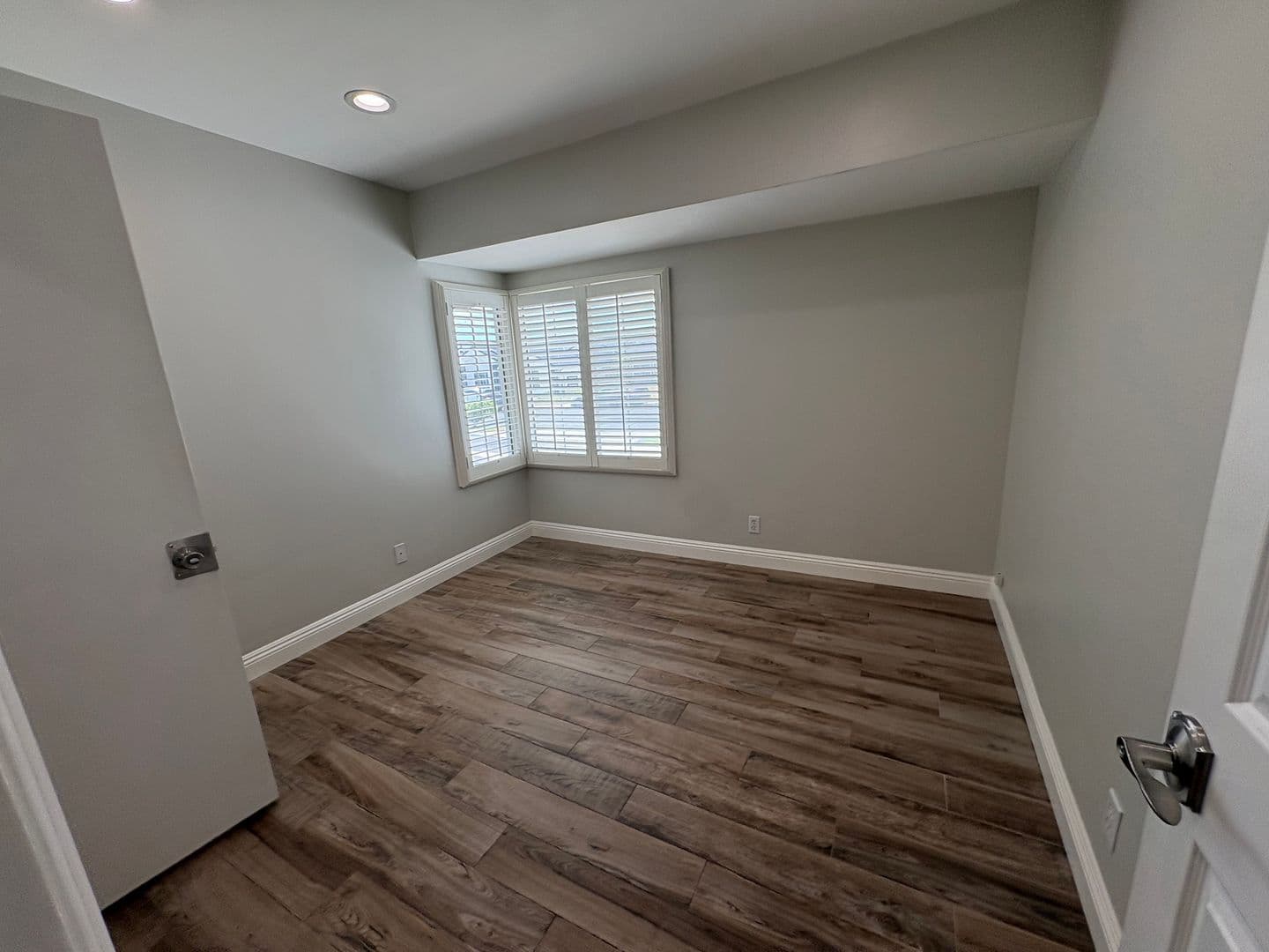 Granada Hills House: 12130 Rahn Ave