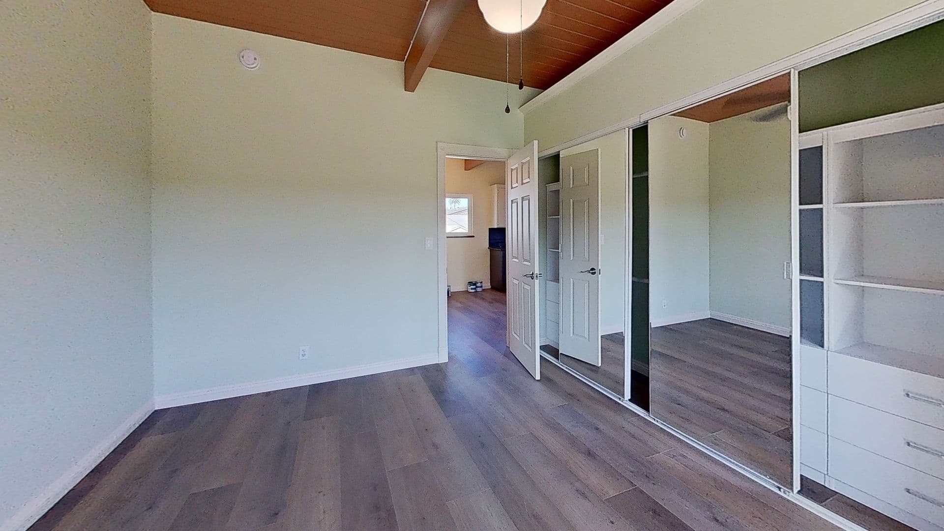 Santa Monica Condo: 2325 Kansas Ave #8