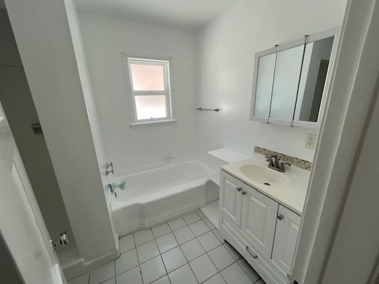 Van Nuys House: 14313 Collins St.