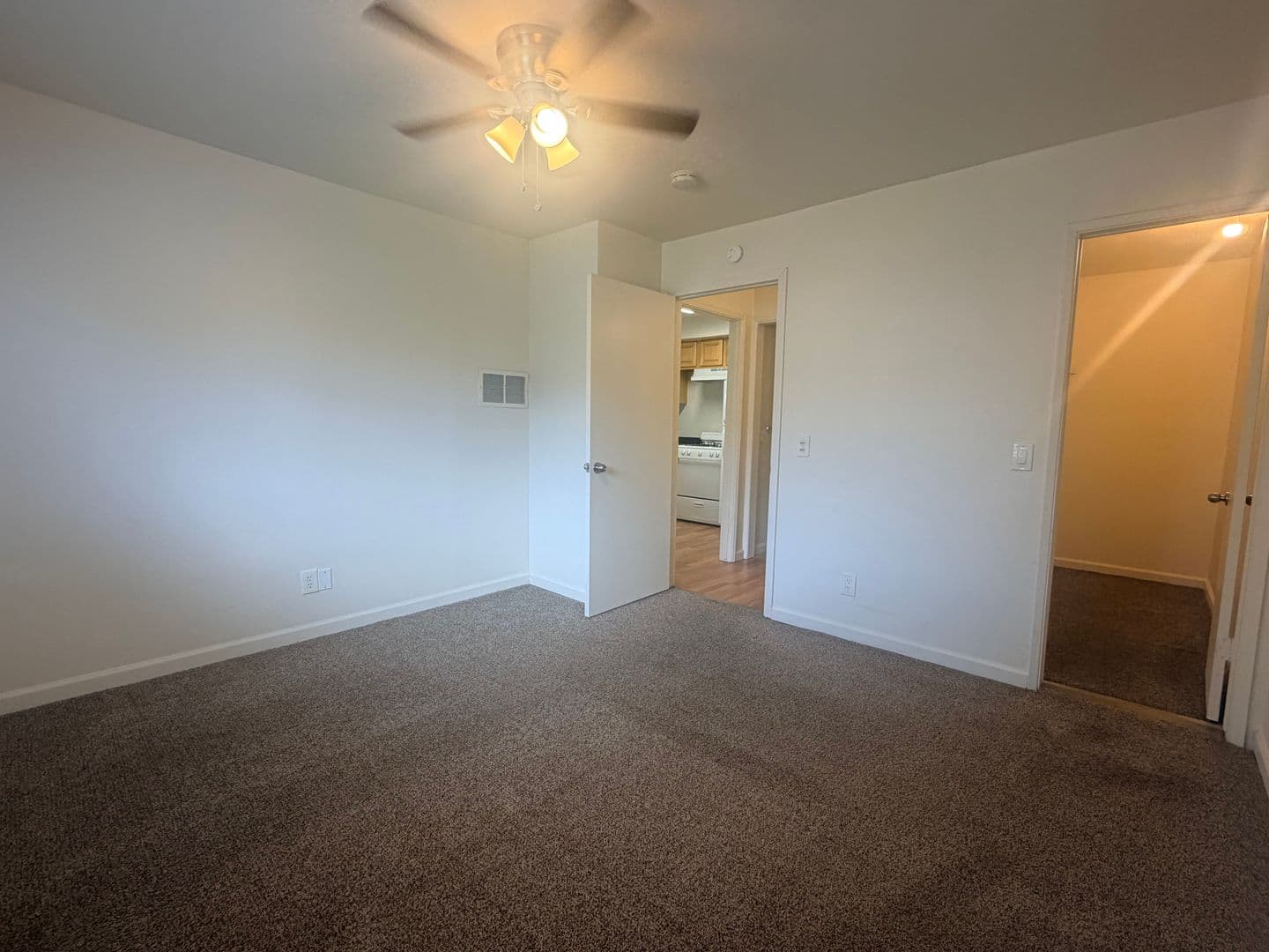 Tehachapi Apartment: 21059 Santa Barbara Drive