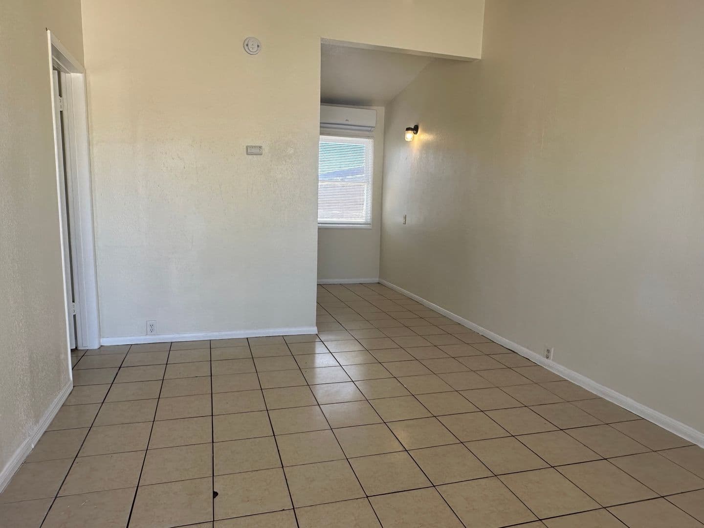 Rosamond Apartment: 2841 B Street