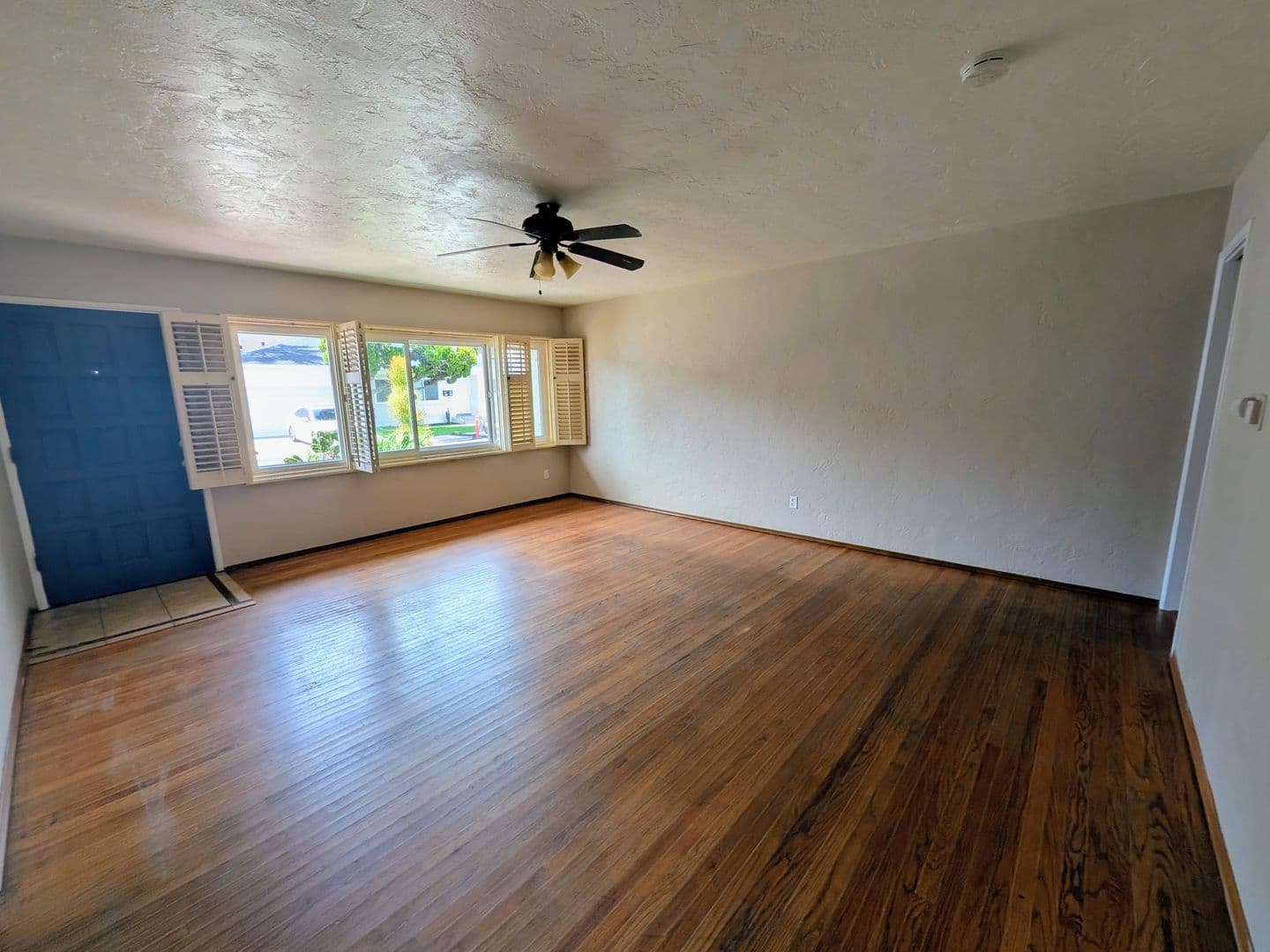 San Diego House: 5125 Alumni Place