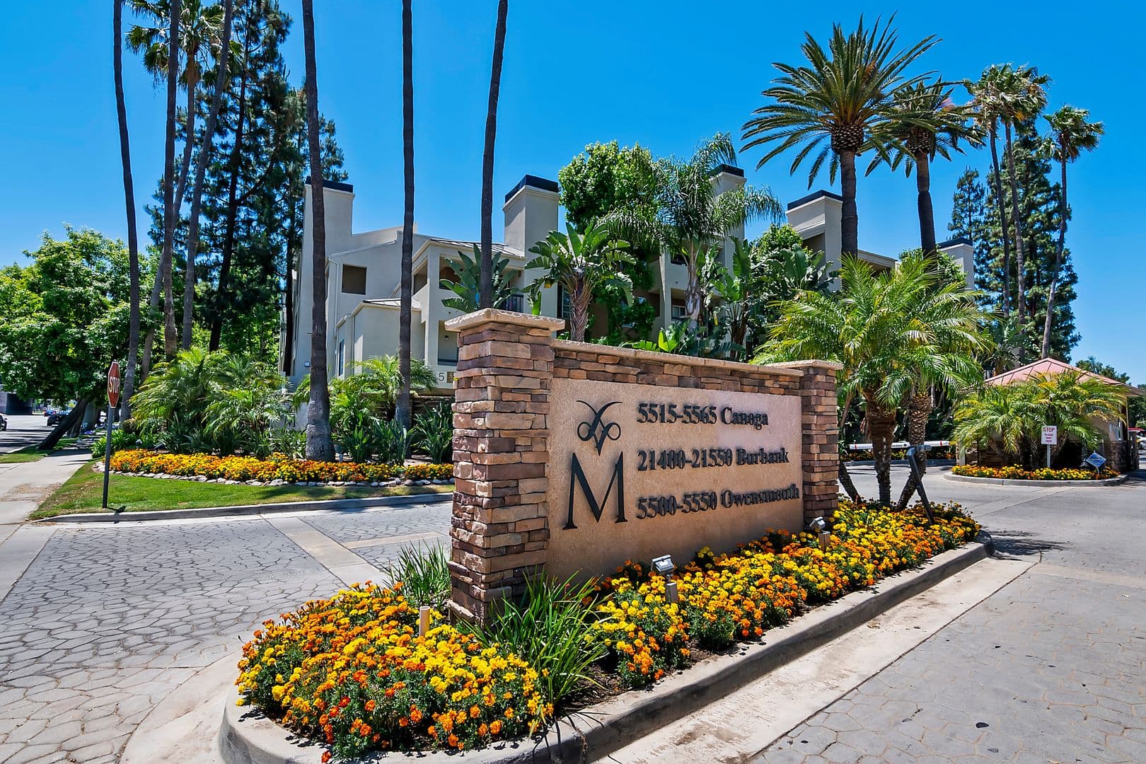 Woodland Hills Condo: 5545 Canoga Ave Unit 106