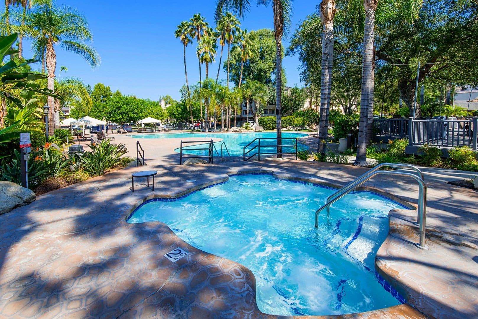 Woodland Hills Condo: 5545 Canoga Ave Unit 106