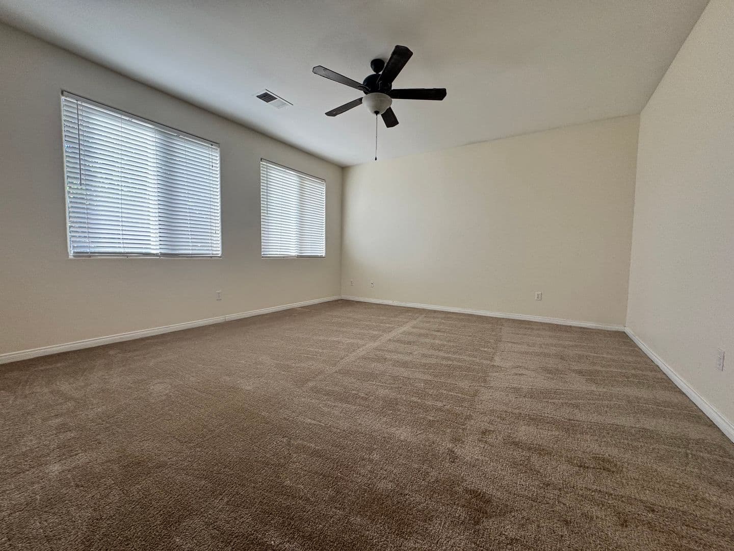 Bakersfield House: 11701 Valley Forge Way