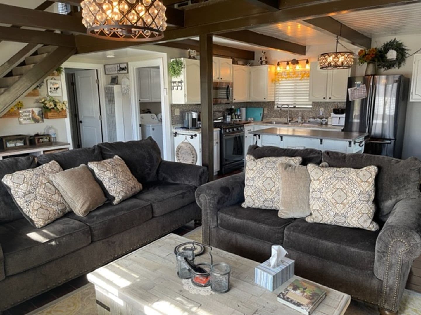 Tehachapi House: 24441 Oak Tree Court
