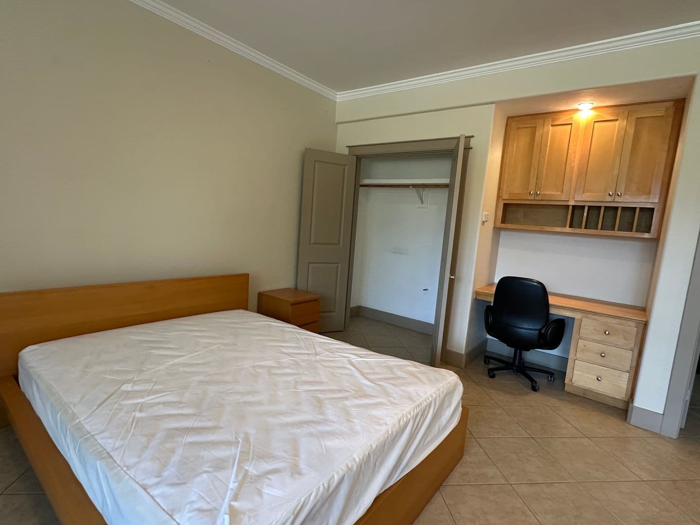 Tehachapi House: 20203 Pegasus St.
