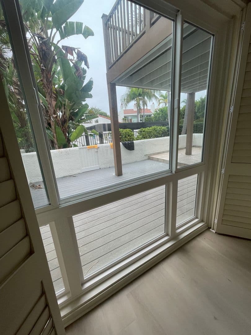 Corona Del Mar Condo: 19 Crest Circle  #19