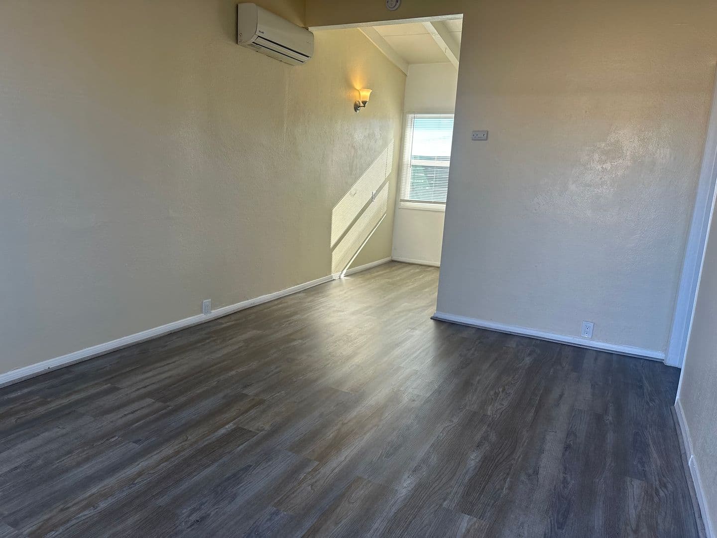 Rosamond Apartment: 2841 B Street