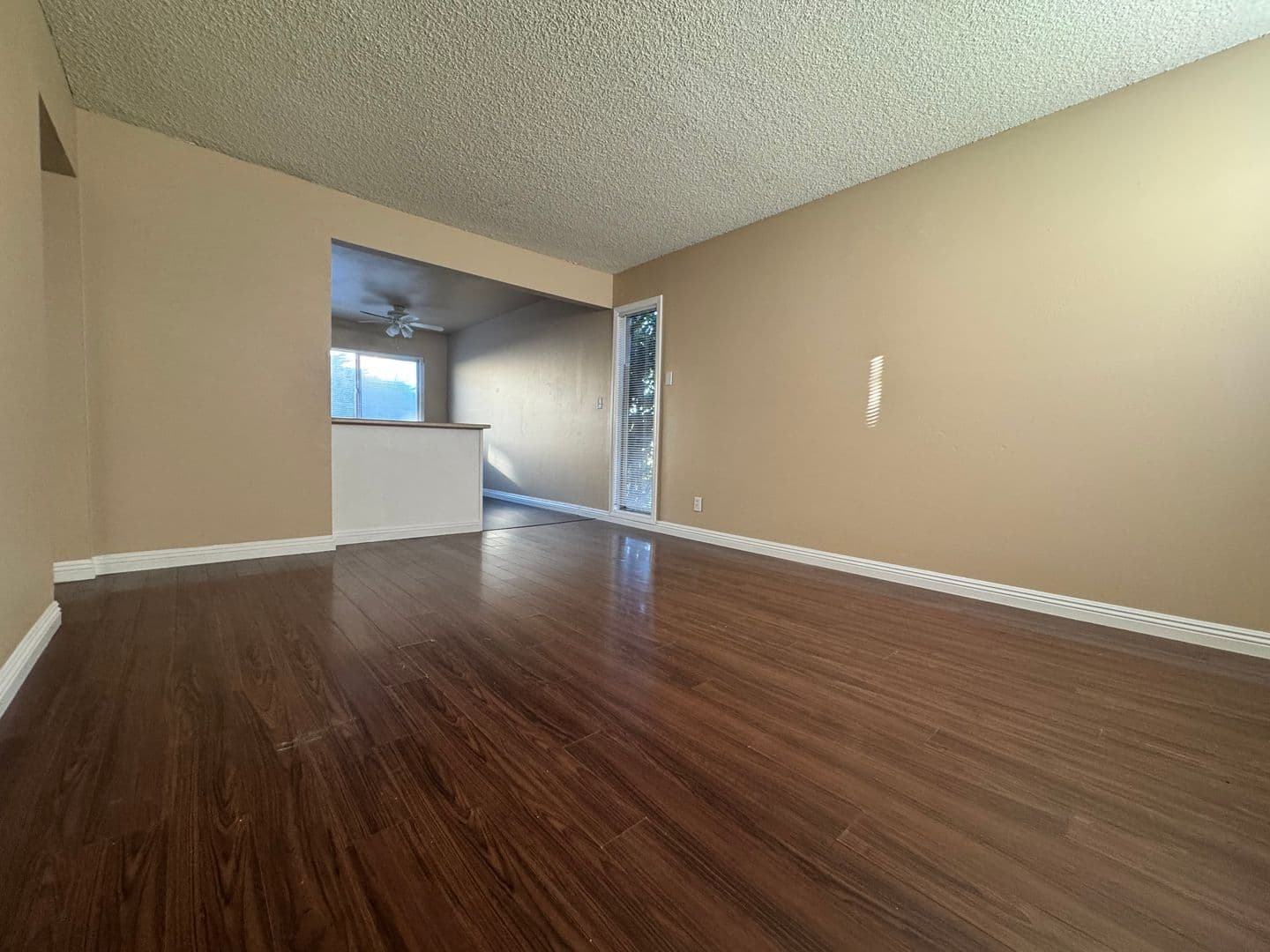 Tehachapi Apartment: 410 - 436 CA-202