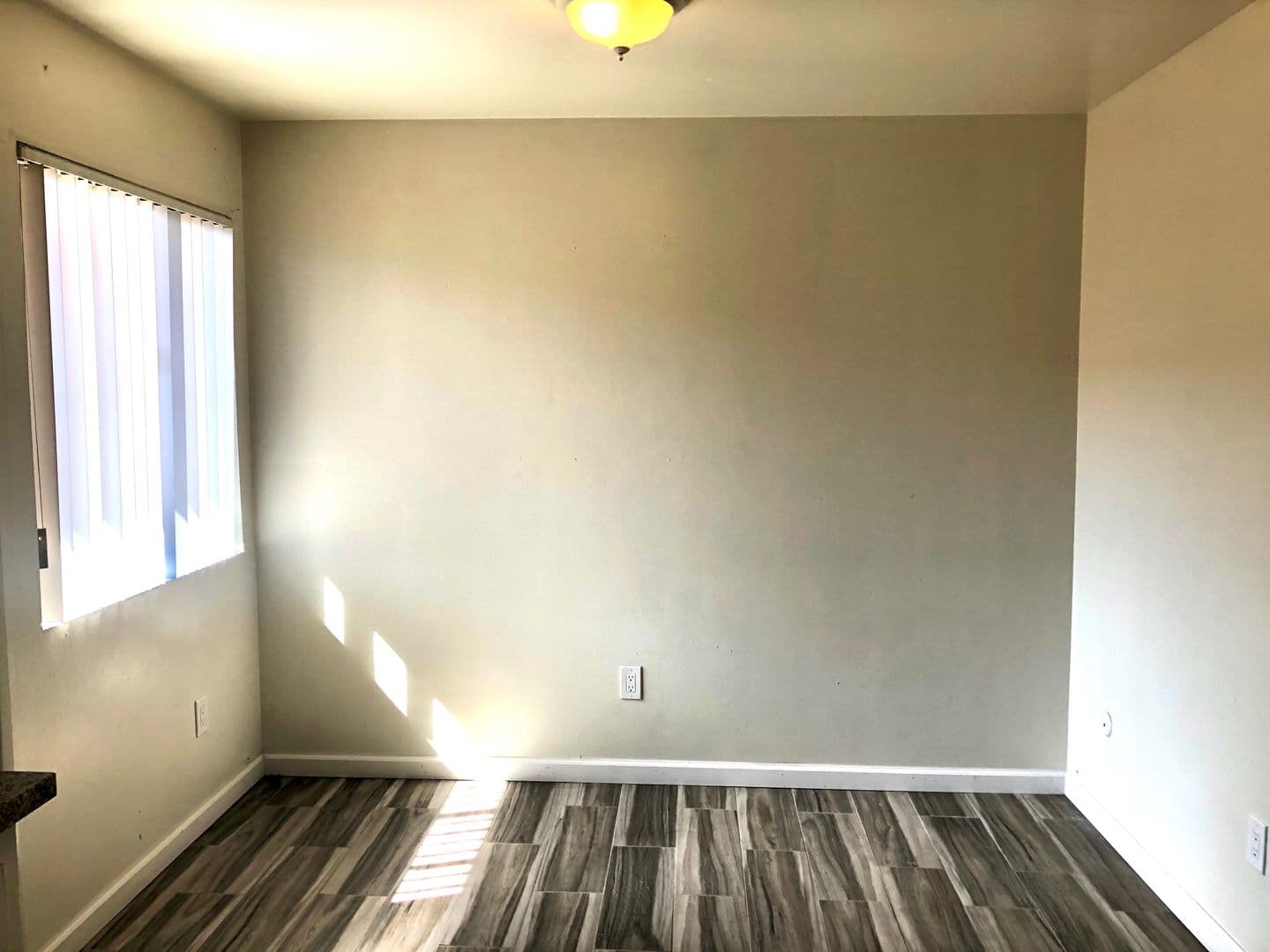 Bakersfield Apartment: 3600 N. Chester Ave.
