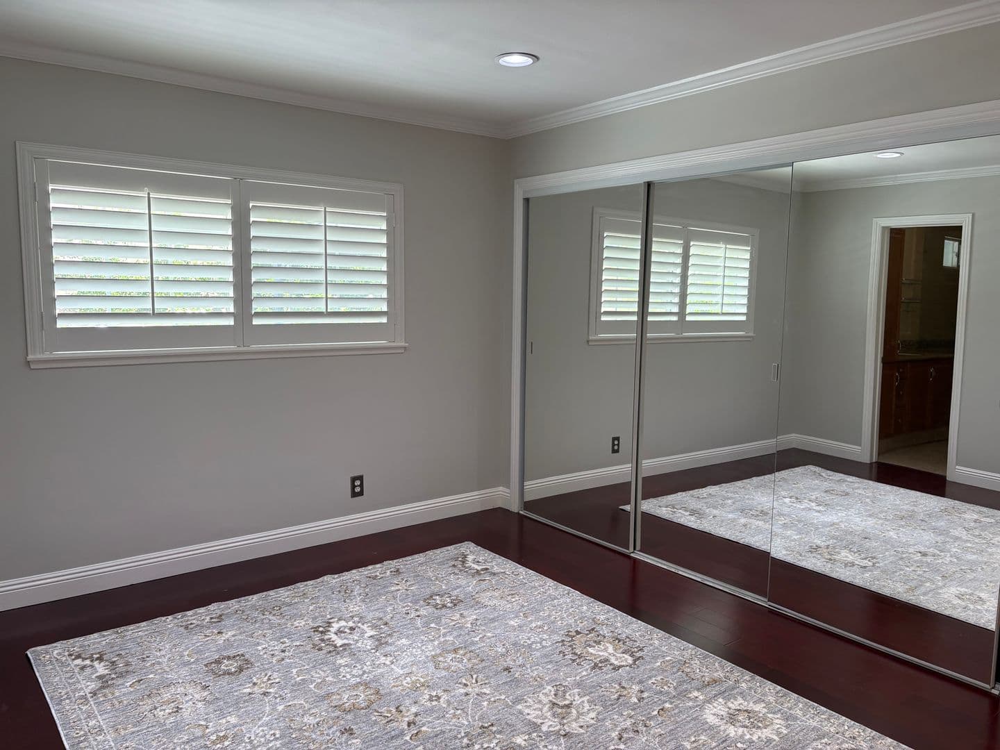 Granada Hills House: 12130 Rahn Ave