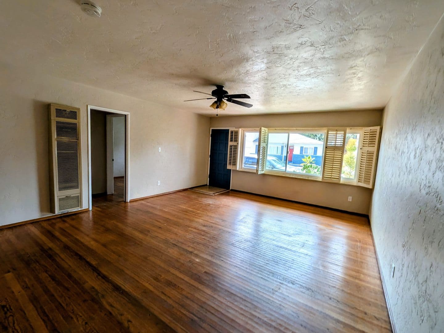 San Diego House: 5125 Alumni Place