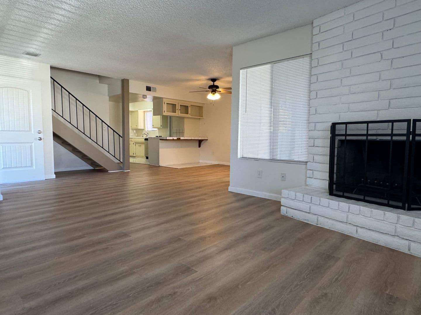 Bakersfield Apartment: 4400 Tierra Verde St.