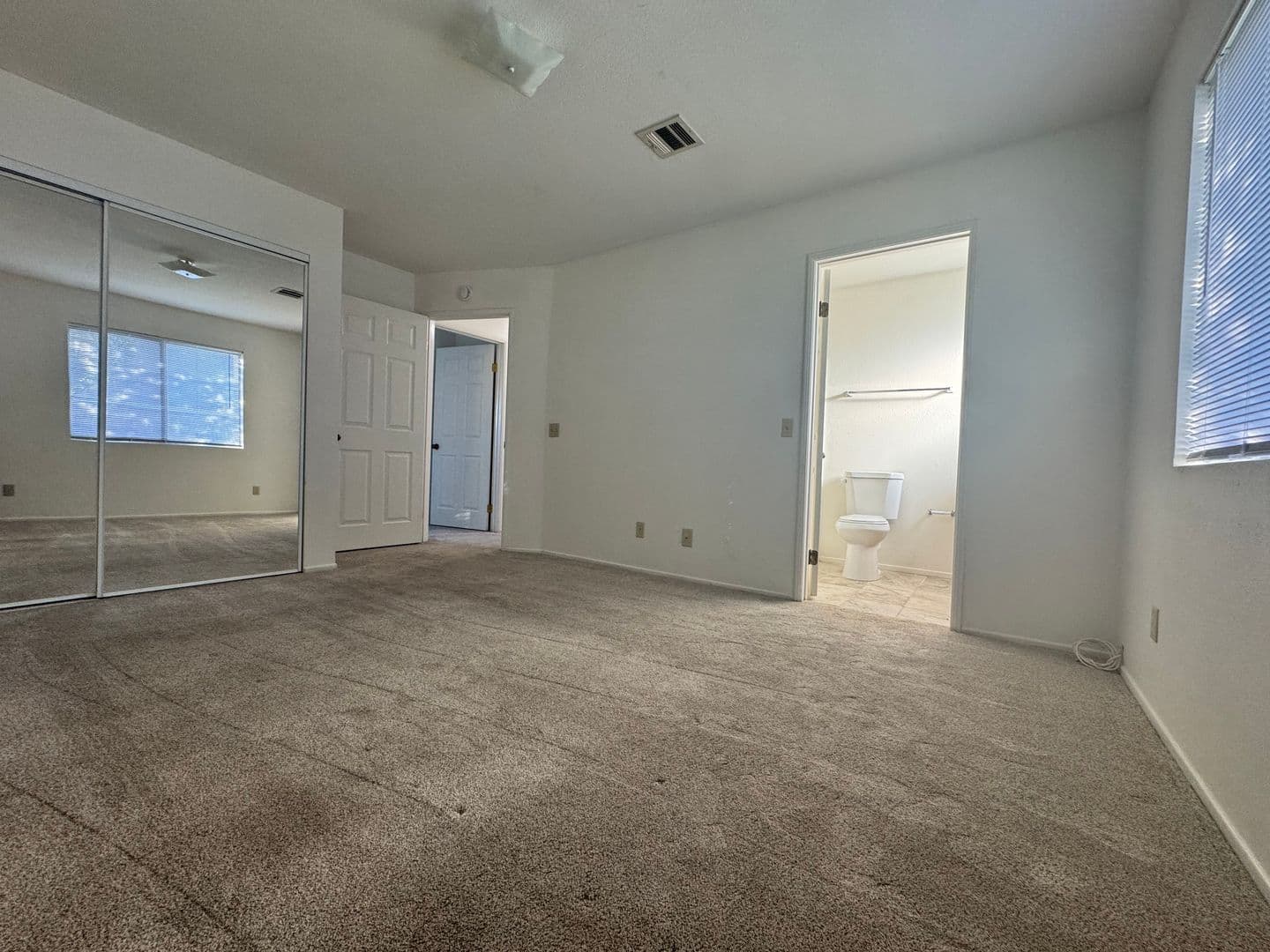 California City Apartment: 9848 Sally Ave.